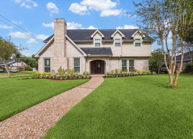 Property at 2903 Blue Lakes Ln, Missouri City, TX 77459, 4 beds, 2.5 baths