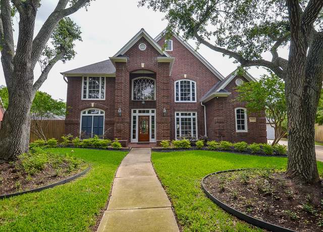 Property at 51 Asbury Park Ct, Sugar Land, TX 77479, 4 beds, 3.5 baths