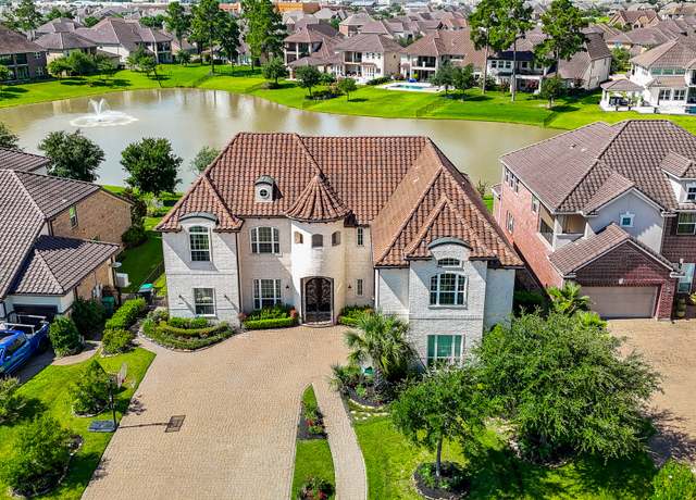 Property at 25518 Millbrook Bend Ln, Katy, TX 77494, 5 beds, 4.5 baths