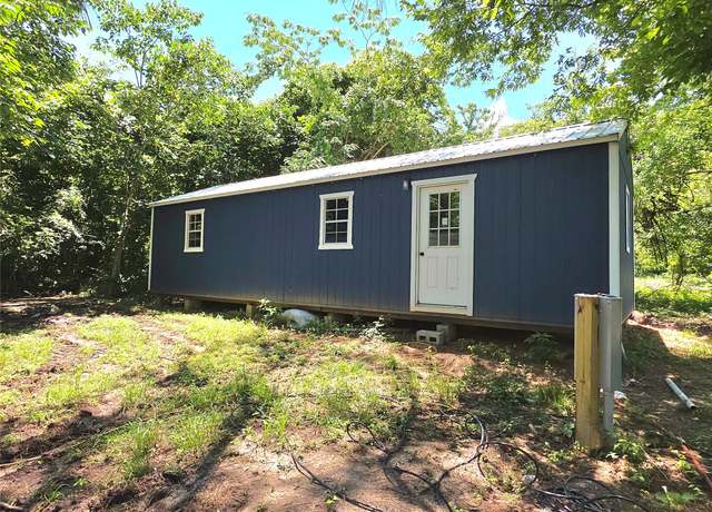 Property at 11 Moss Hill Ln, Point Blank, TX 77364, 1 bed, 1 bath