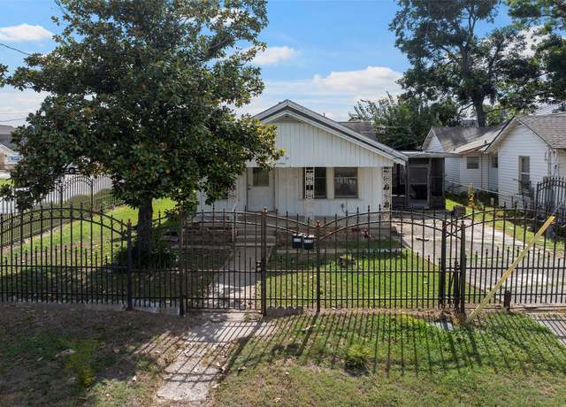 Property at 4118 Gano St, Houston, TX 77009, 3 beds, 1 bath