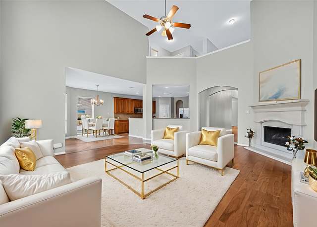 Property at 13703 Elm Shores Dr, Houston, TX 77044, 4 beds, 3.5 baths