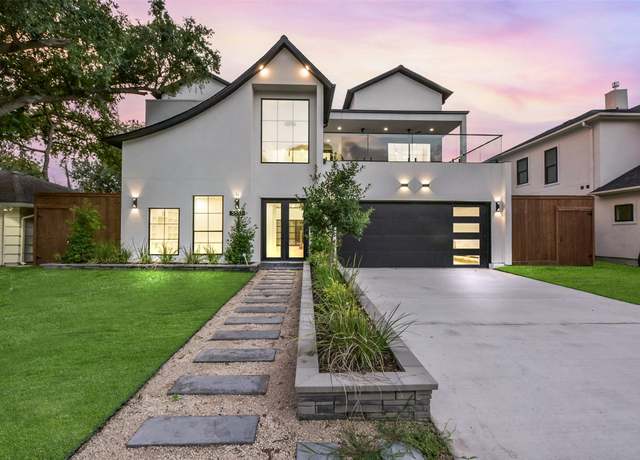 Property at 5513 Pagewood Ln, Houston, TX 77056, 4 beds, 4.5 baths