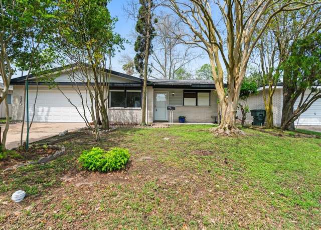 Property at 320 Tuna, Galveston, TX 77550, 3 beds, 1.5 baths