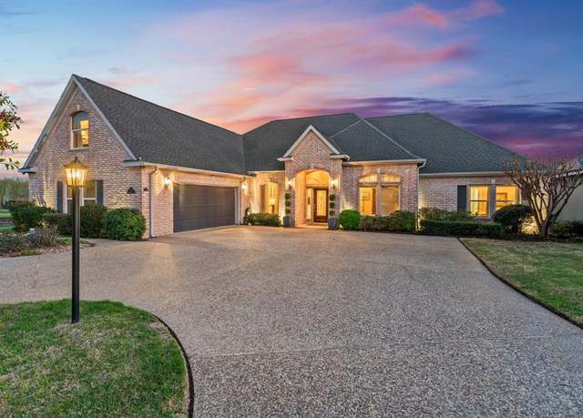 Property at 26 Englewood Ct, Montgomery, TX 77356, 4 beds, 3.5 baths