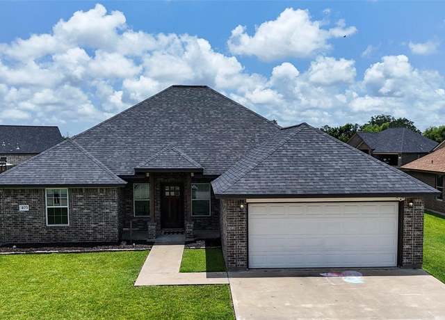 Property at 403 Jackson St, Clute, TX 77531, 4 beds, 2 baths