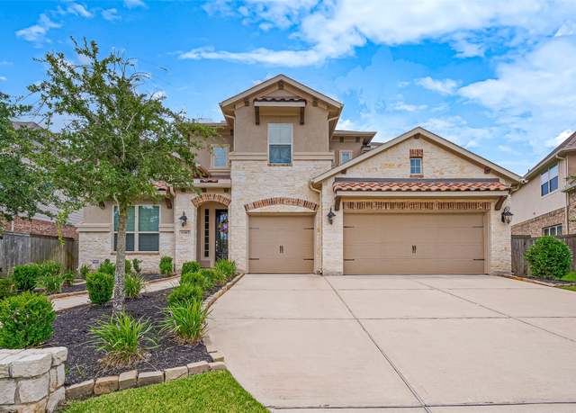 Property at 19415 Maifest Dr, Cypress, TX 77433, 5 beds, 4 baths