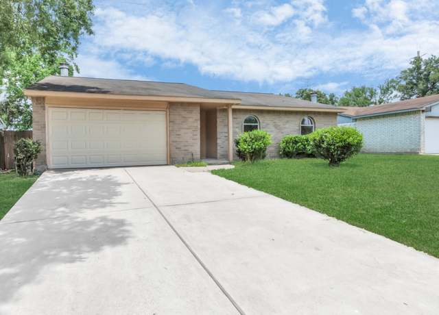 Property at 14519 Edenglen Dr, Houston, TX 77049, 3 beds, 2 baths