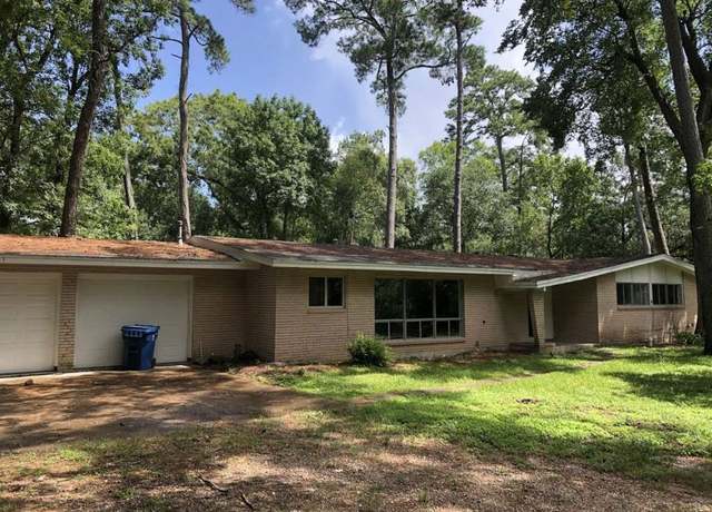 Property at 3515 Elm Dr, Dickinson, TX 77539, 3 beds, 2 baths