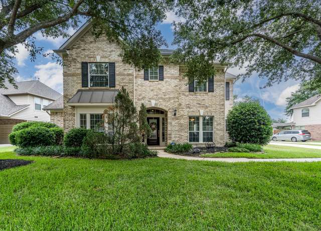 Property at 11510 Maple Falls Dr, Tomball, TX 77377, 4 beds, 3.5 baths