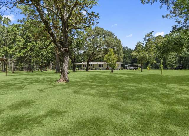 Property at 6069 Fm 943, Livingston, TX 77351, 4 beds, 3 baths