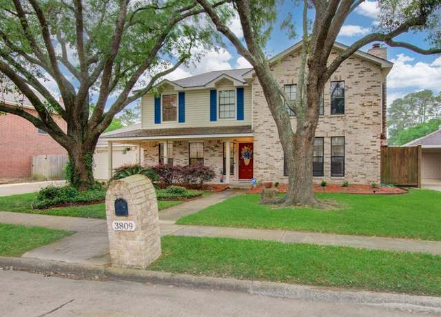 Property at 3809 September Dr, Baytown, TX 77521, 3 beds, 2.5 baths