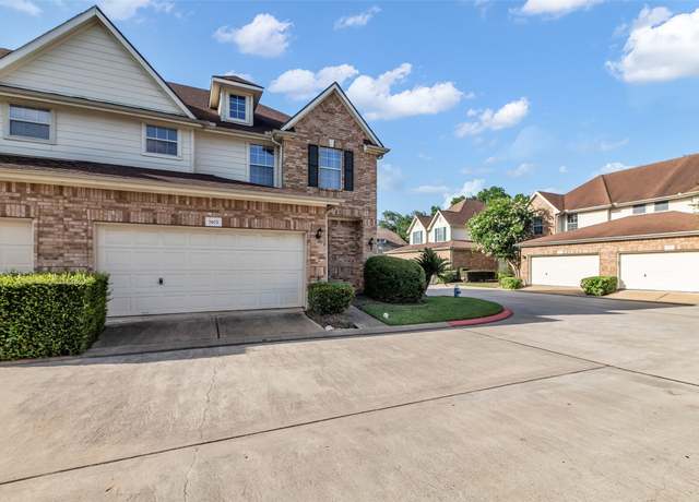 Property at 7402 Hollister Rdg, Houston, TX 77040, 3 beds, 2.5 baths