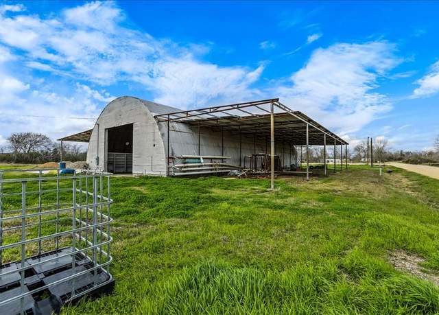 Property at 108 Palacios Ave, La Ward, TX 77970