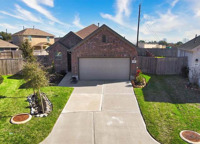 Property at 18478 Cobalt Cove Ln, Hockley, TX 77447, 3 beds, 2 baths
