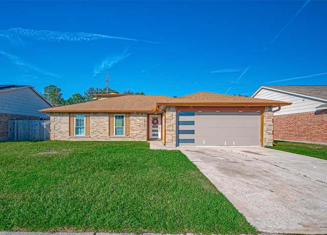 Property at 3422 Cheaney Dr, Houston, TX 77066, 3 beds, 4 baths