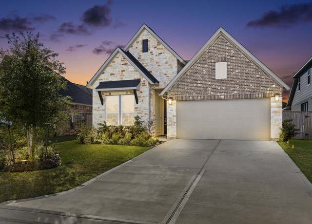 Property at 444 Texoma Plains Dr, Conroe, TX 77304, 4 beds, 3 baths