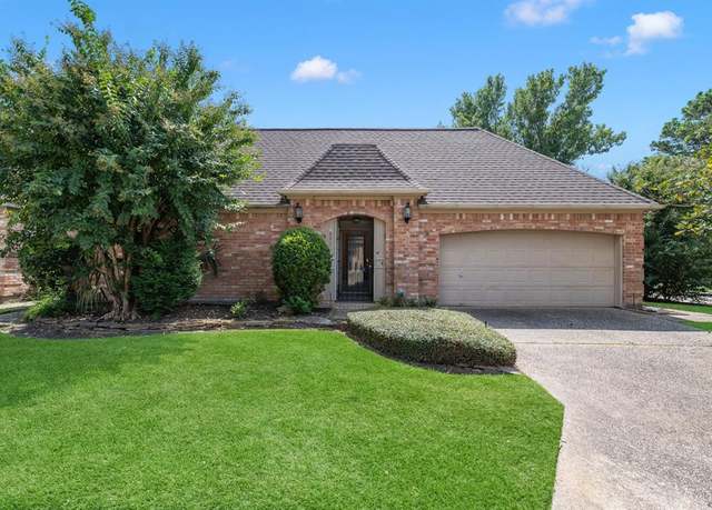 Property at 331 Champions Colony Iii, Houston, TX 77069, 3 beds, 2 baths