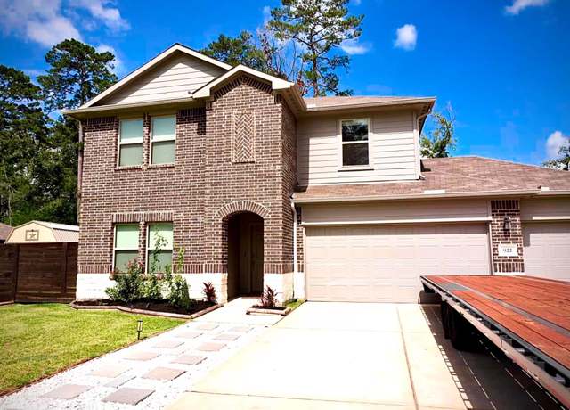Property at 922 Forest Vw, New Caney, TX 77357, 5 beds, 3 baths
