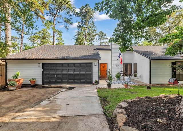 Property at 1710 Hill Top Ln, Houston, TX 77339, 4 beds, 2.5 baths