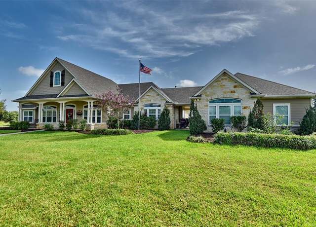 Property at 1221 Boundary School Rd, Burton, TX 77835, 4 beds, 3.5 baths