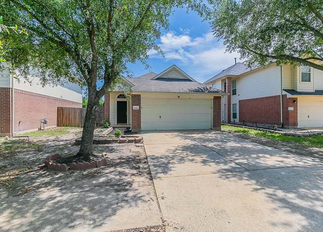 Property at 6626 Rusty Ridge Ln, Katy, TX 77449, 3 beds, 2 baths
