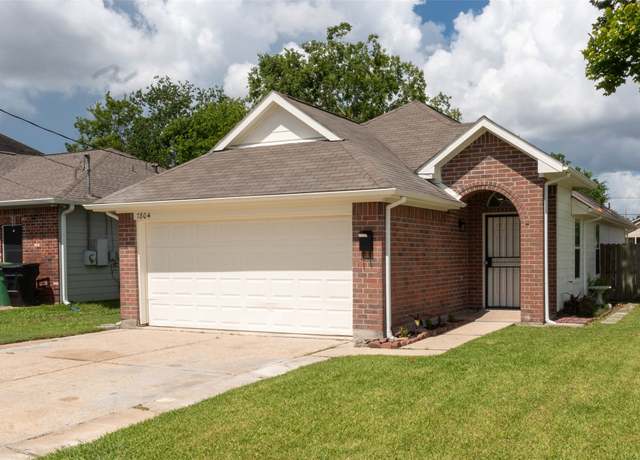Property at 7804 Gladstone St, Houston, TX 77051, 3 beds, 2 baths