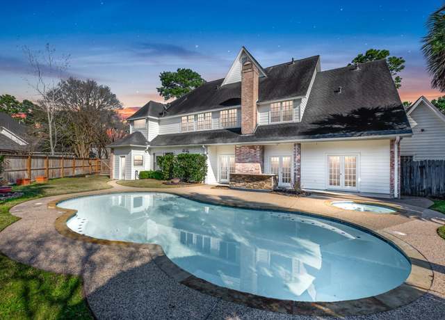 Property at 7714 Hertfordshire Dr, Spring, TX 77379, 6 beds, 5 baths