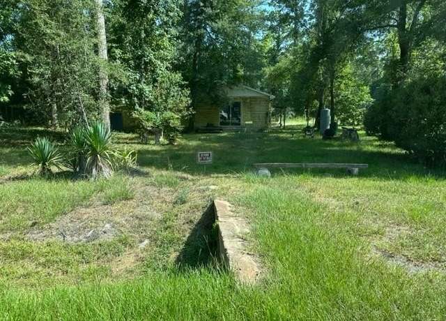 Property at 811 Little Doe Dr, Crosby, TX 77532, 2 beds, 2 baths