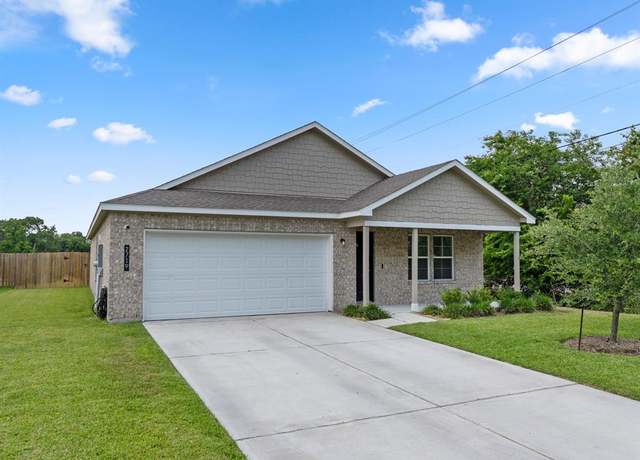 Property at 2719 Marguerite St, Bay City, TX 77414, 4 beds, 2 baths