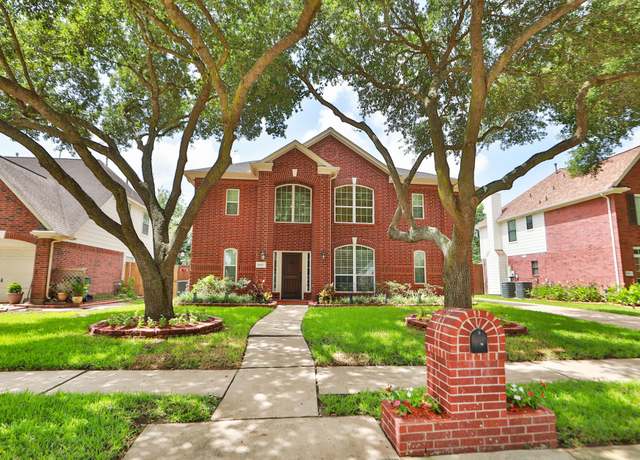Property at 18427 Lakeview Cir, Houston, TX 77084, 4 beds, 3.5 baths