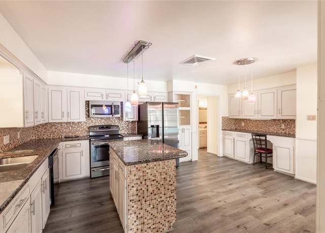 Property at 15909 Singapore Ln, Jersey Village, TX 77040, 4 beds, 2.5 baths
