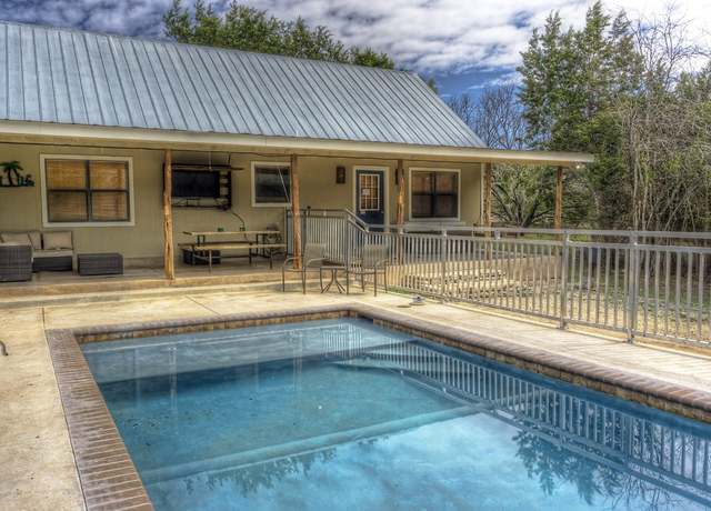 Property at 170 Cedar Ln, Concan, TX 78838, 3 beds, 3 baths