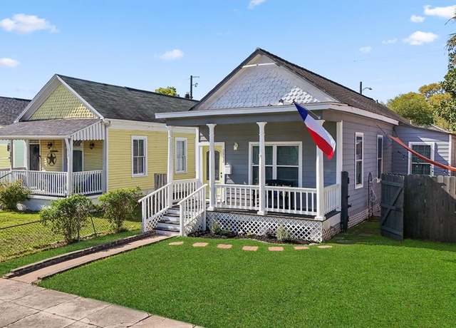 Property at 2912 Avenue N 1/2, Galveston, TX 77550, 4 beds, 2 baths