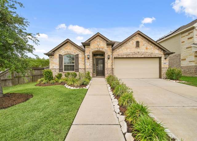 Property at 8911 Emerald Cane Dr, Missouri City, TX 77459, 3 beds, 2 baths