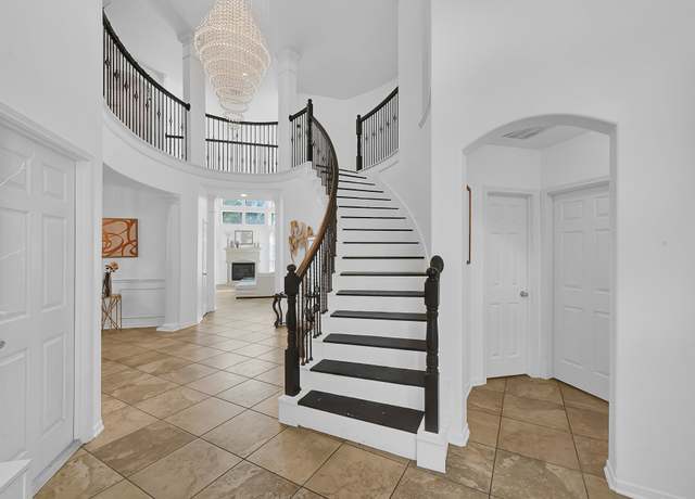 Property at 2703 Marble Brook Ln, Pearland, TX 77584, 4 beds, 3.5 baths
