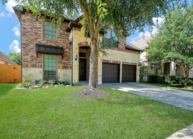 Property at 27326 Pendleton Trace Dr, Spring, TX 77386, 4 beds, 2.5 baths