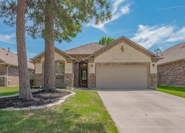 Property at 7211 Casita Dr, Magnolia, TX 77354, 3 beds, 2 baths