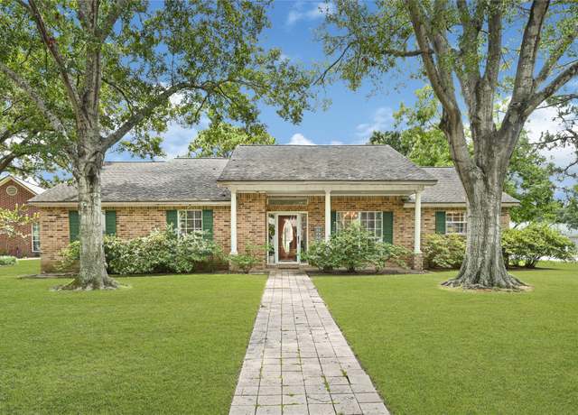 Property at 1102 Aster St, Katy, TX 77493, 3 beds, 2 baths