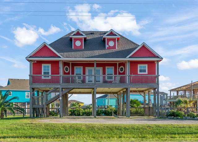 Property at 970 Surfside Dr, Crystal Beach, TX 77650, 3 beds, 1 bath
