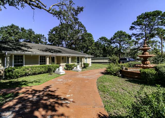 Property at 8710 Congo Ln, Houston, TX 77040, 9 beds, 4.5 baths