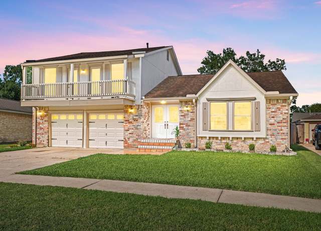Property at 3911 Rushcroft Dr, Houston, TX 77082, 3 beds, 2.5 baths