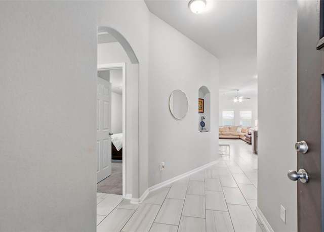 Property at 15322 Laceleaf Trl, Houston, TX 77044, 3 beds, 2 baths