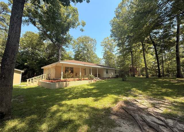 Property at 194 28th St, Woodville, TX 75979, 3 beds, 2 baths