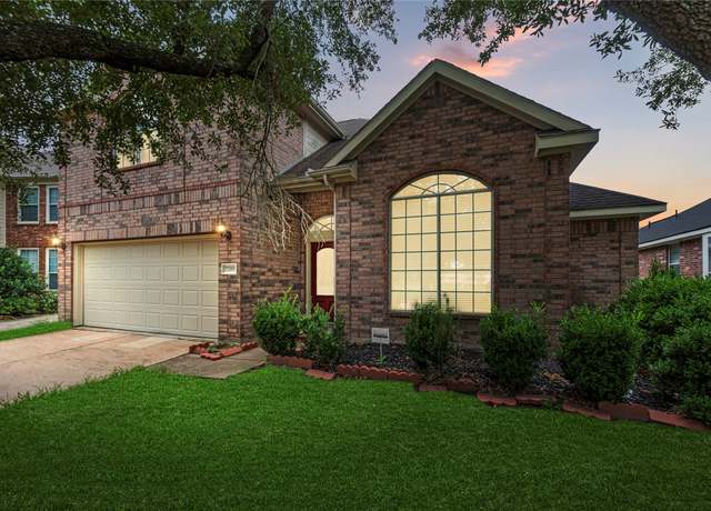 Property at 7219 Hazel Creek Cir, Houston, TX 77095, 3 beds, 2.5 baths