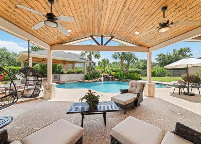 Property at 5015 Bridge Creek Ln, Katy, TX 77494, 5 beds, 5 baths