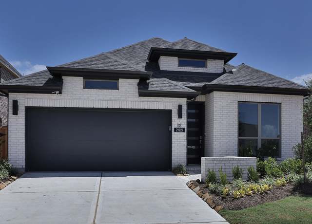 Property at 21927 Woodland Hawthorn Ln, Cypress, TX 77433, 3 beds, 3 baths