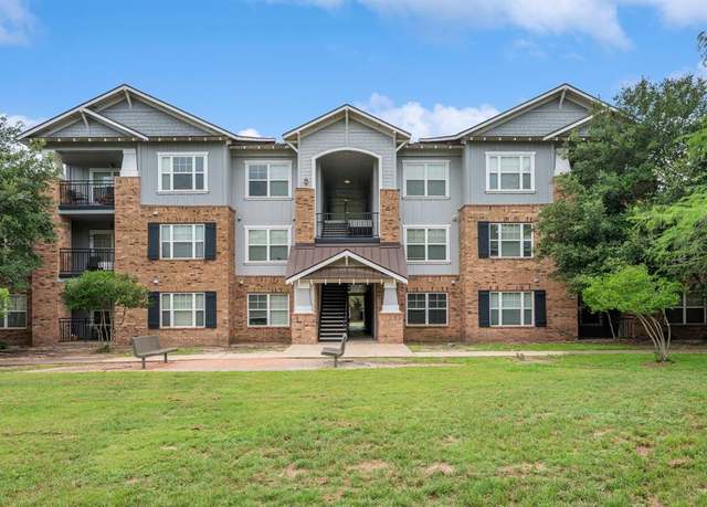 Property at 1725 Harvey Mitchell Pkwy S #2433, College Station, TX 77840, 2 beds, 2 baths