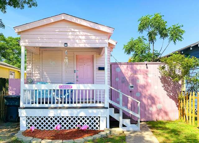 Property at 1309 55th St, Galveston, TX 77551, 1 bed, 1 bath