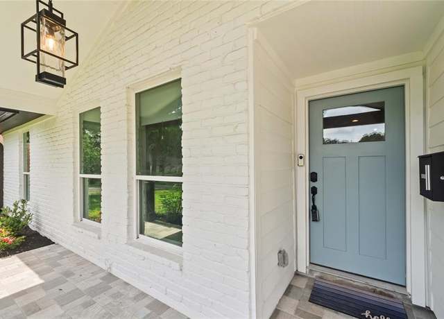 Property at 5939 Bankside Dr, Houston, TX 77096, 3 beds, 3 baths
